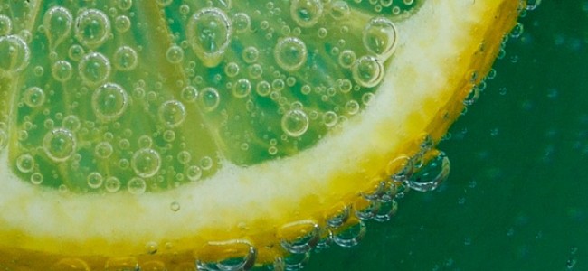 Da li je tačno da je gazirana voda štetna?