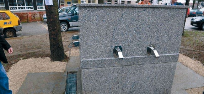 VEČERNJE NOVOSTI – Prnjavor: Humanitarne pare otišle u bunar